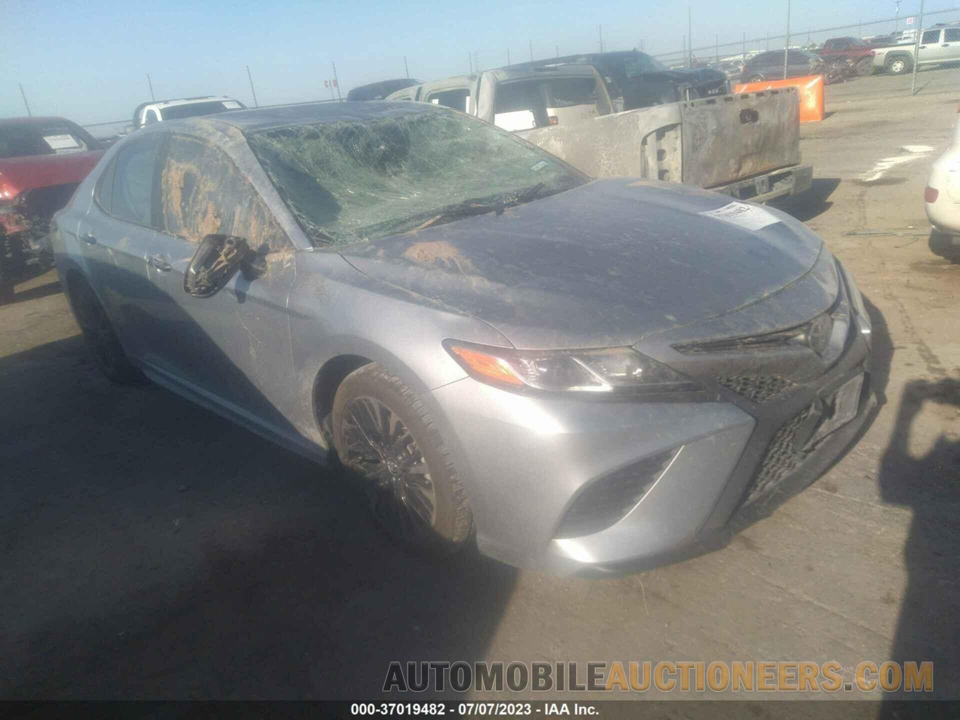 4T1B11HK4KU233310 TOYOTA CAMRY 2019