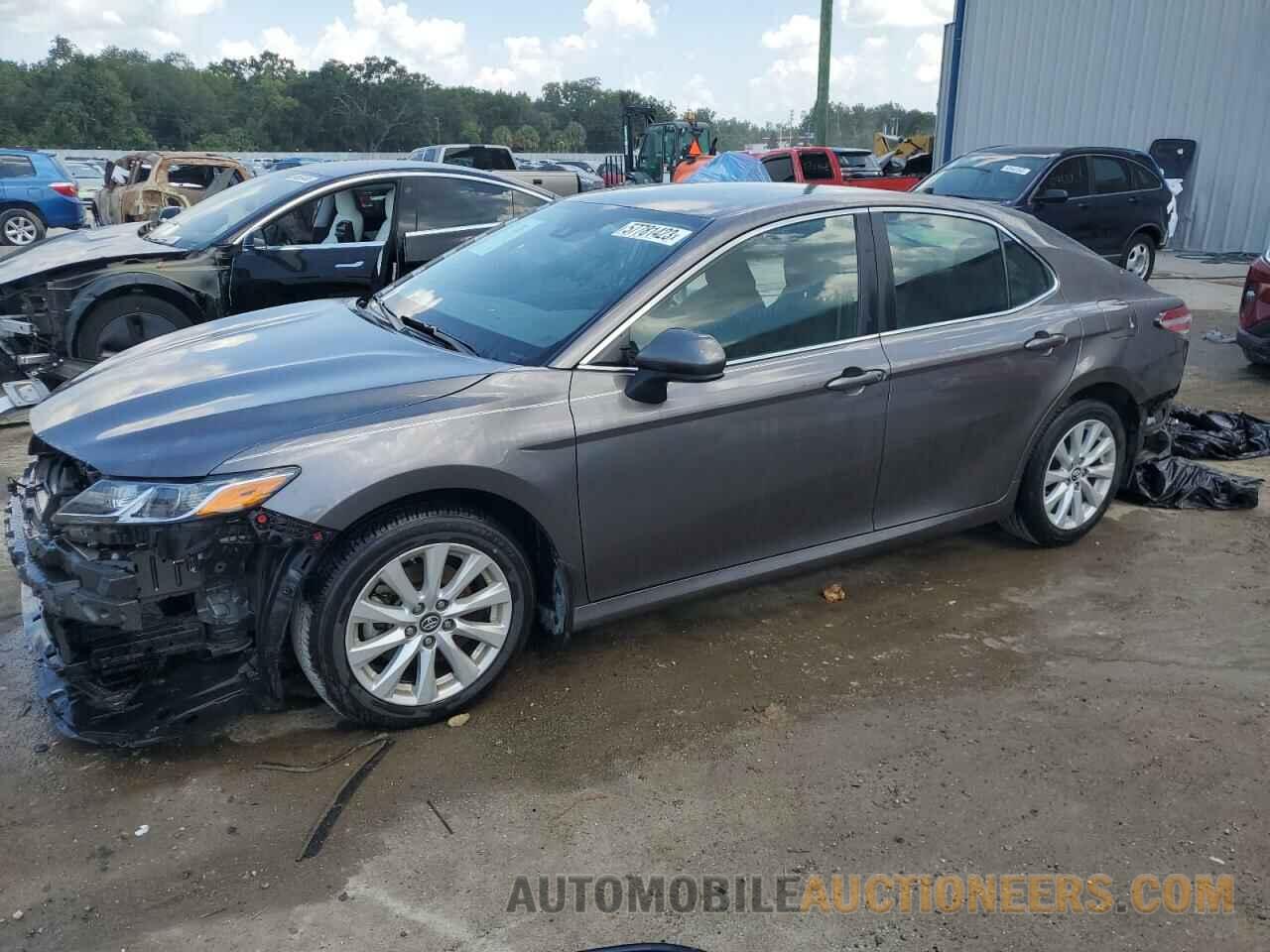 4T1B11HK4KU239737 TOYOTA CAMRY 2019