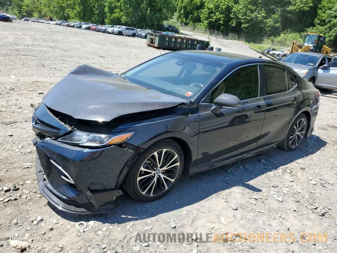 4T1B11HK4KU241696 TOYOTA CAMRY 2019