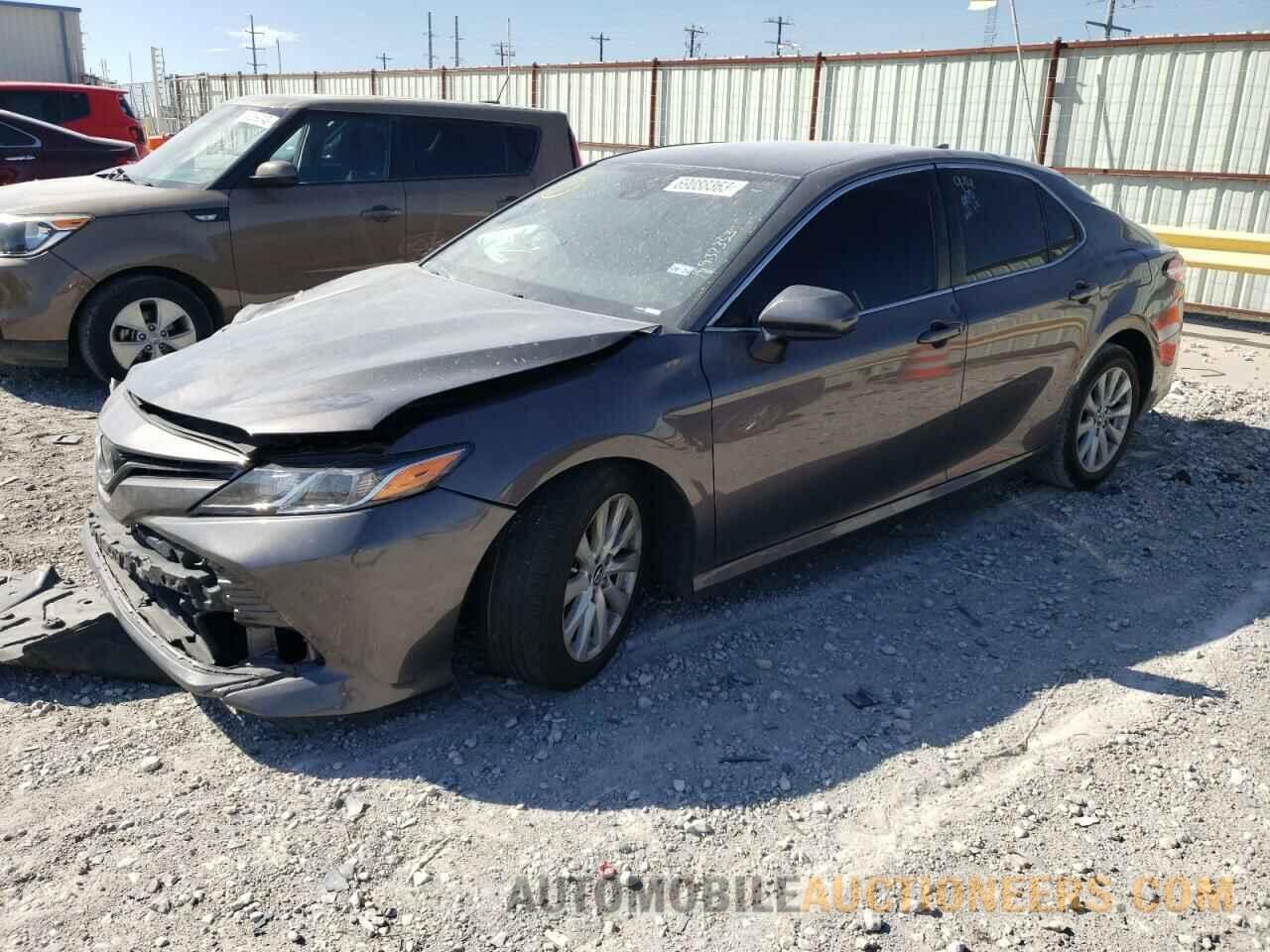 4T1B11HK4KU241813 TOYOTA CAMRY 2019