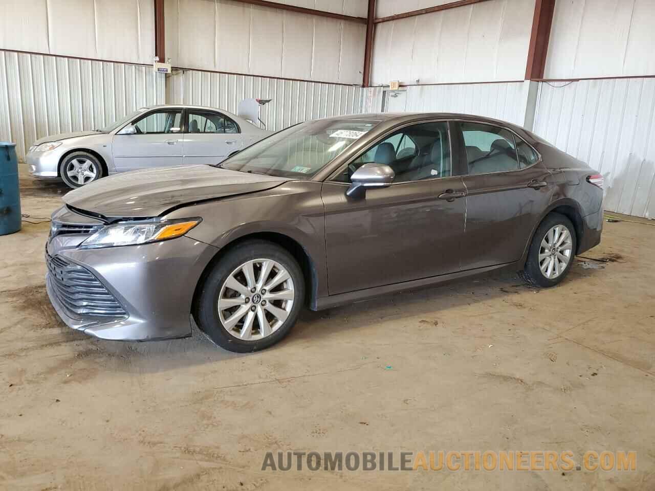 4T1B11HK4KU250219 TOYOTA CAMRY 2019