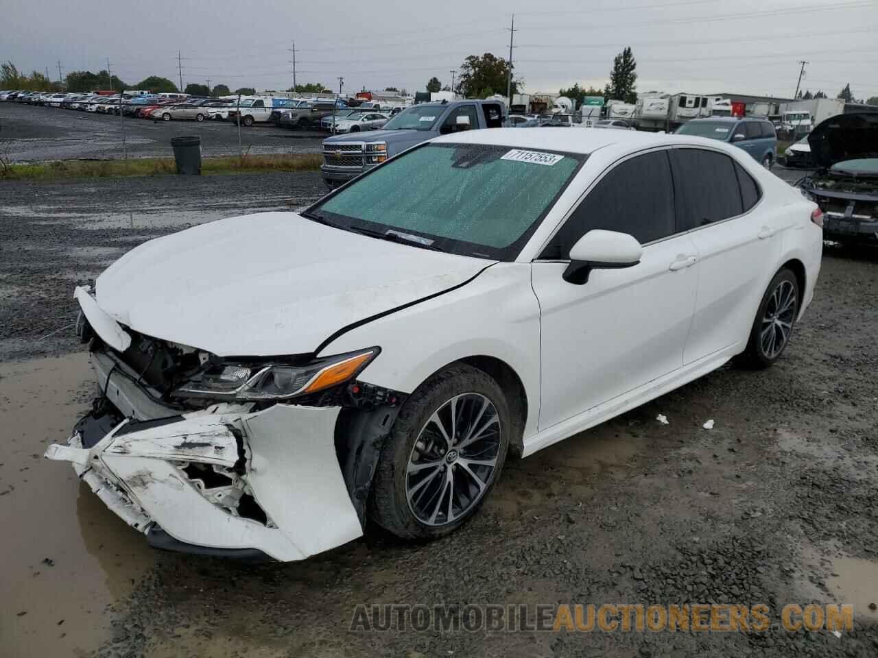 4T1B11HK4KU267490 TOYOTA CAMRY 2019