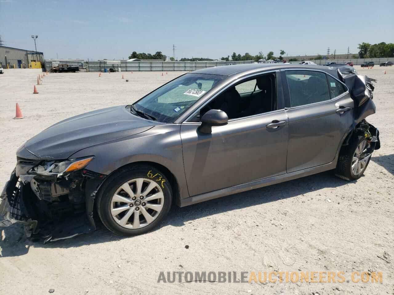 4T1B11HK4KU270325 TOYOTA CAMRY 2019