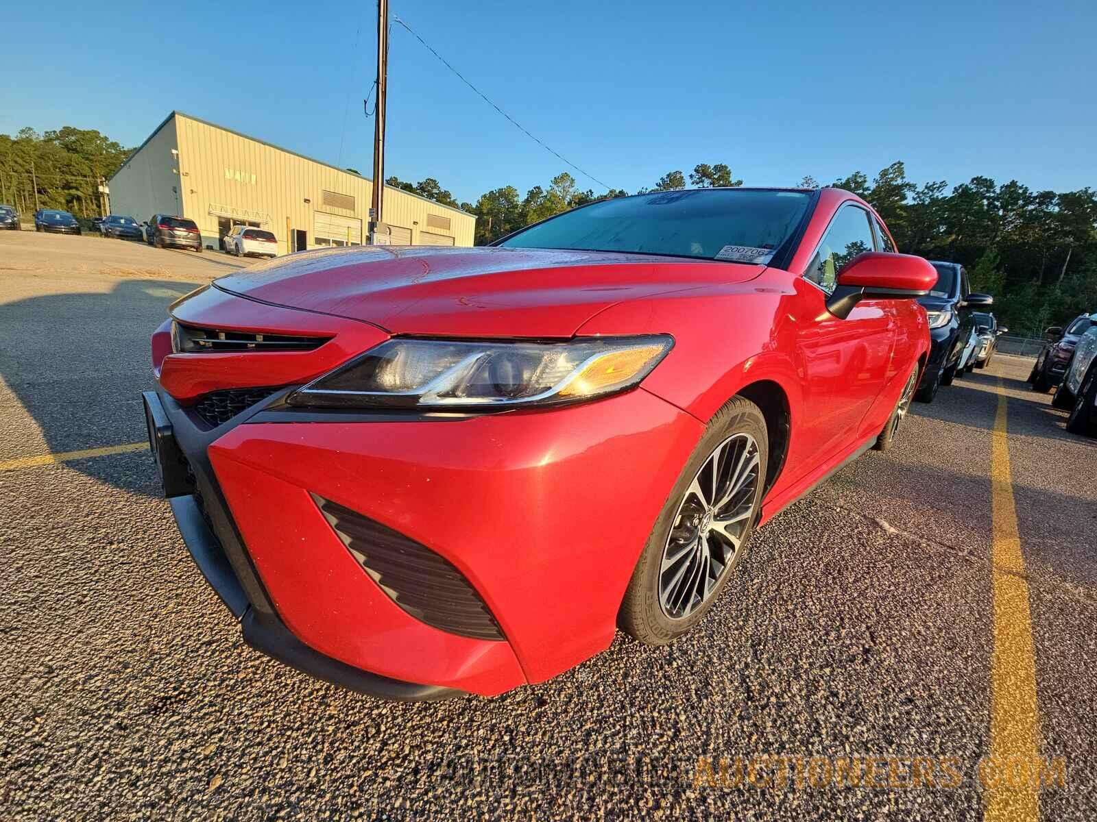 4T1B11HK4KU276920 Toyota Camry 2019