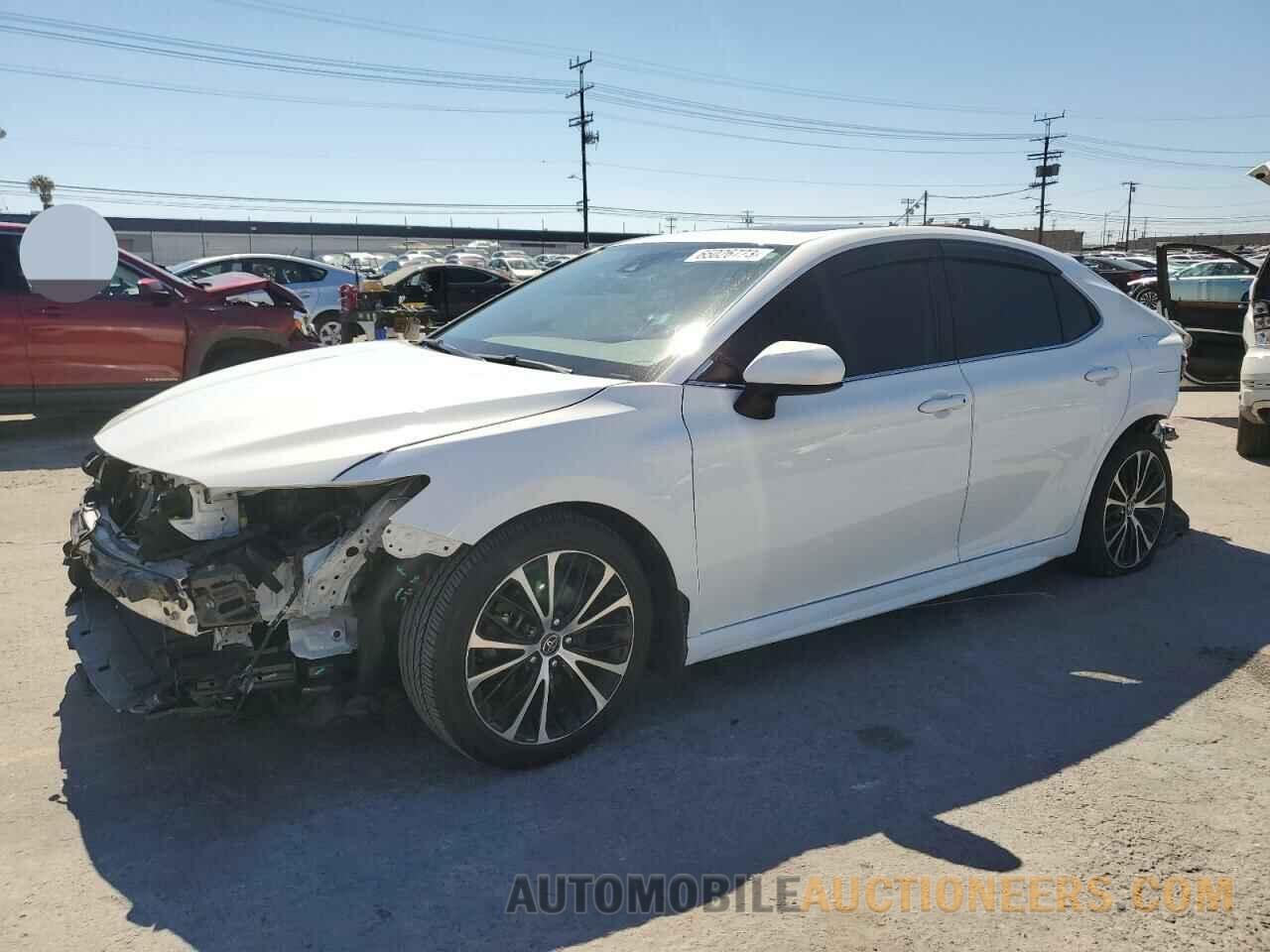 4T1B11HK4KU281941 TOYOTA CAMRY 2019