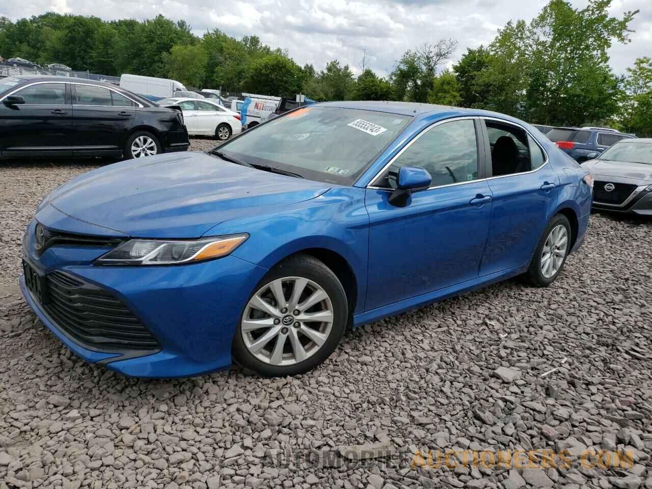 4T1B11HK4KU285679 TOYOTA CAMRY 2019