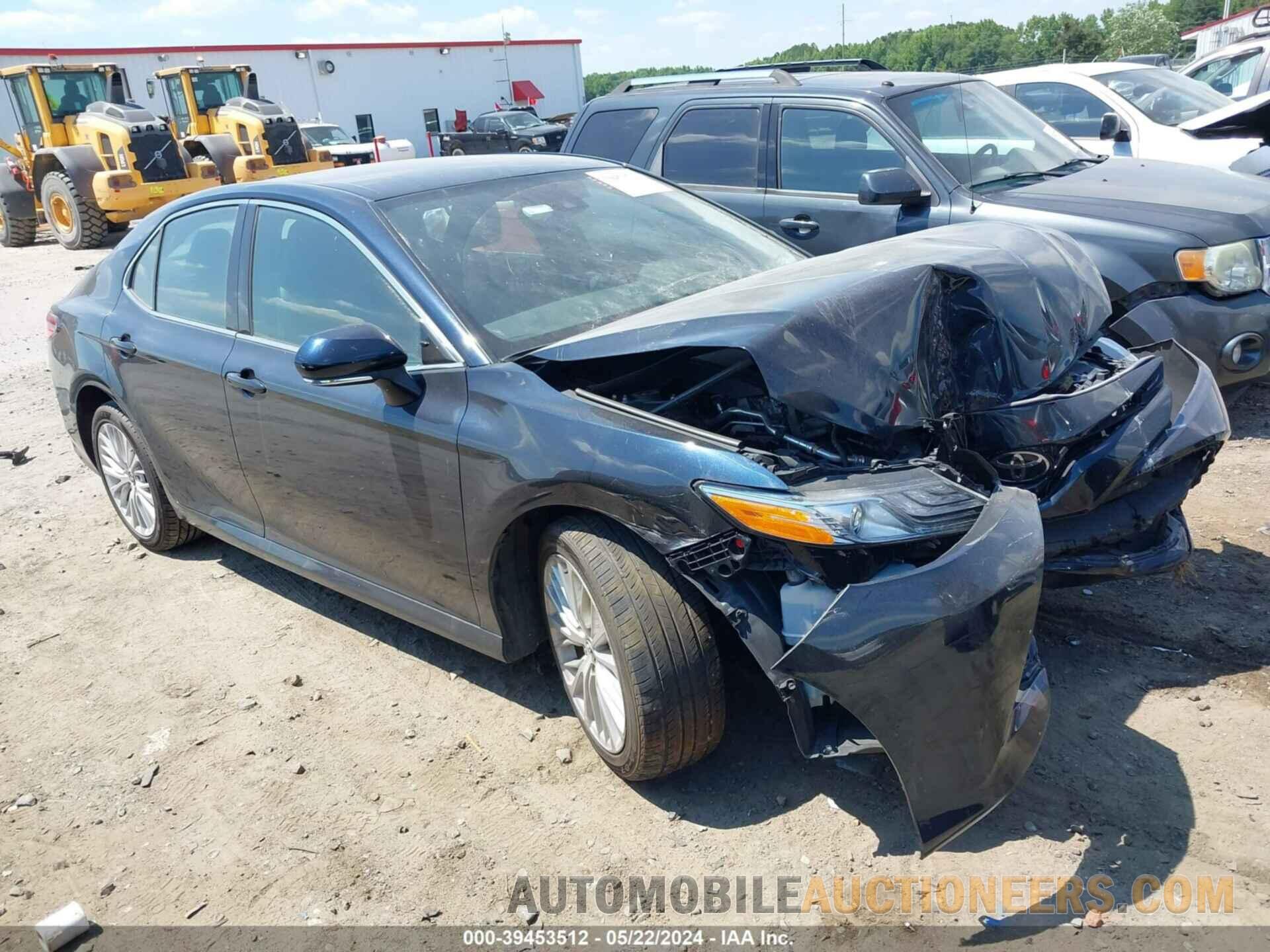 4T1B11HK4KU684480 TOYOTA CAMRY 2019