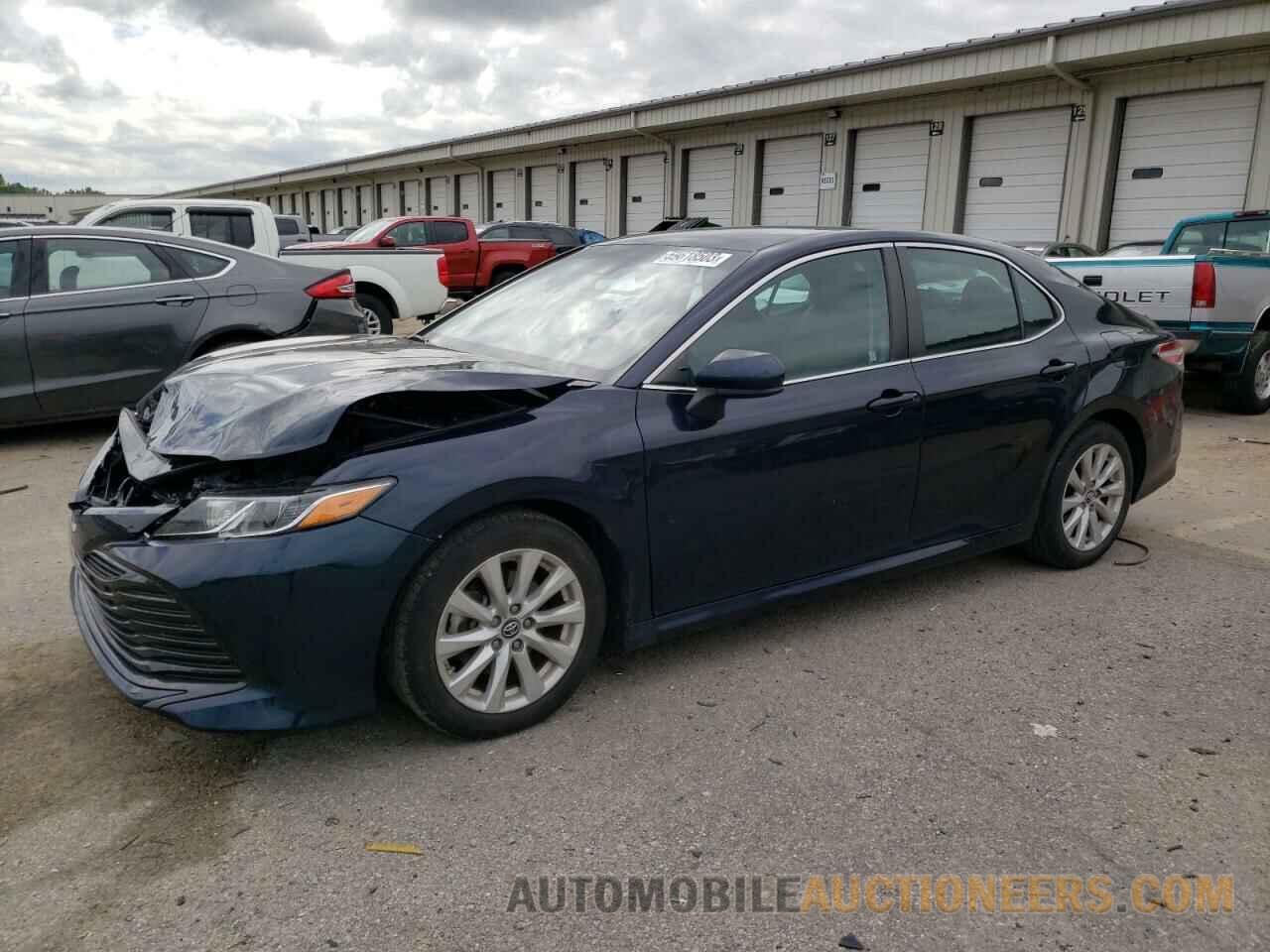 4T1B11HK4KU696452 TOYOTA CAMRY 2019