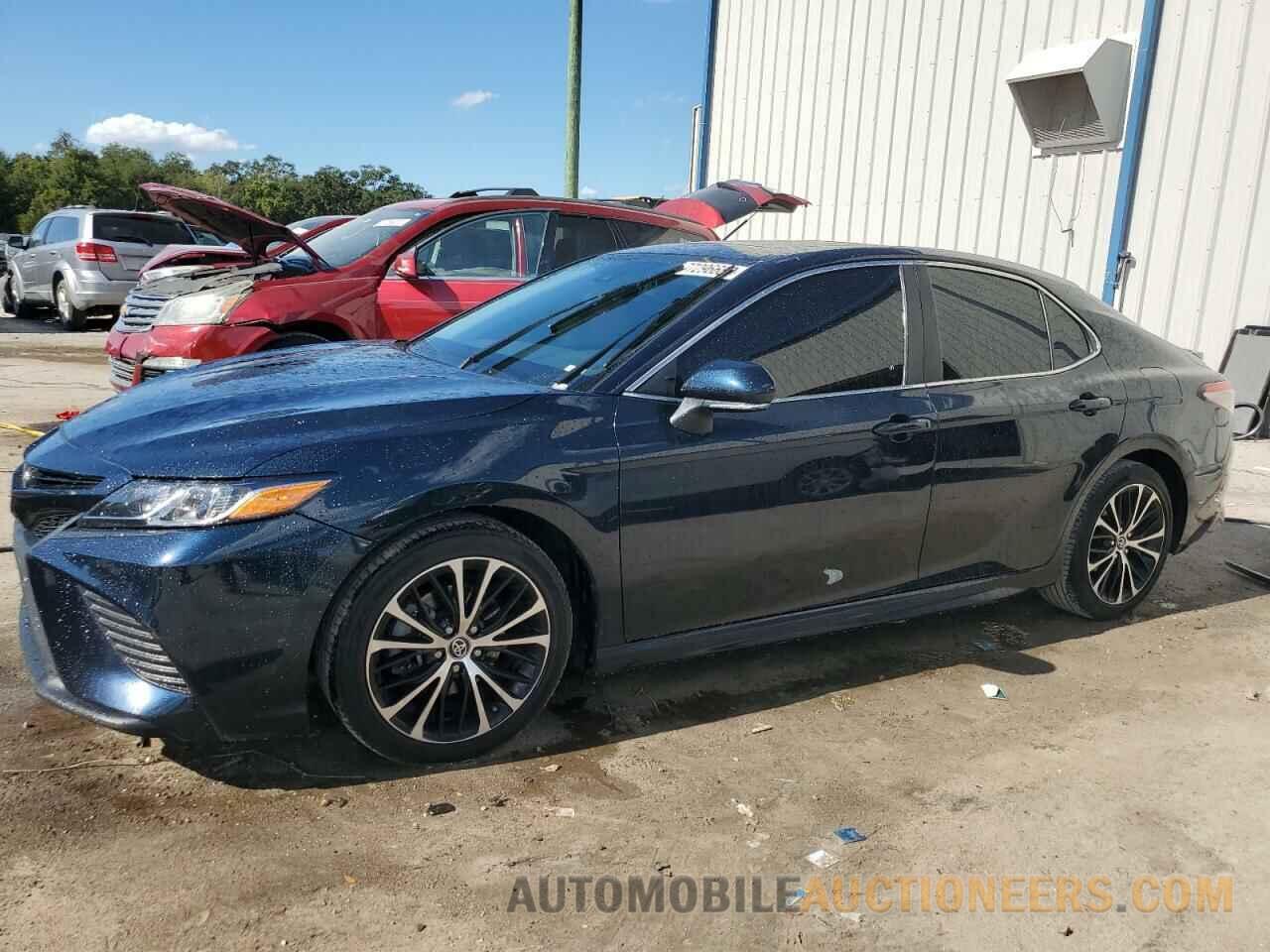 4T1B11HK4KU704114 TOYOTA CAMRY 2019