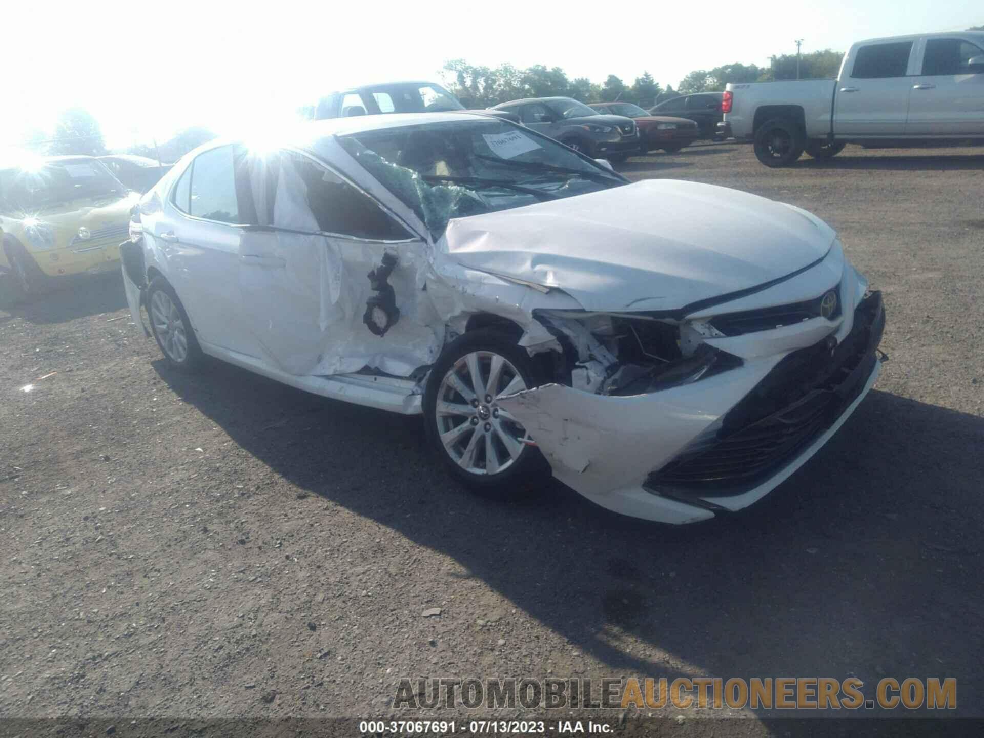 4T1B11HK4KU707305 TOYOTA CAMRY 2019