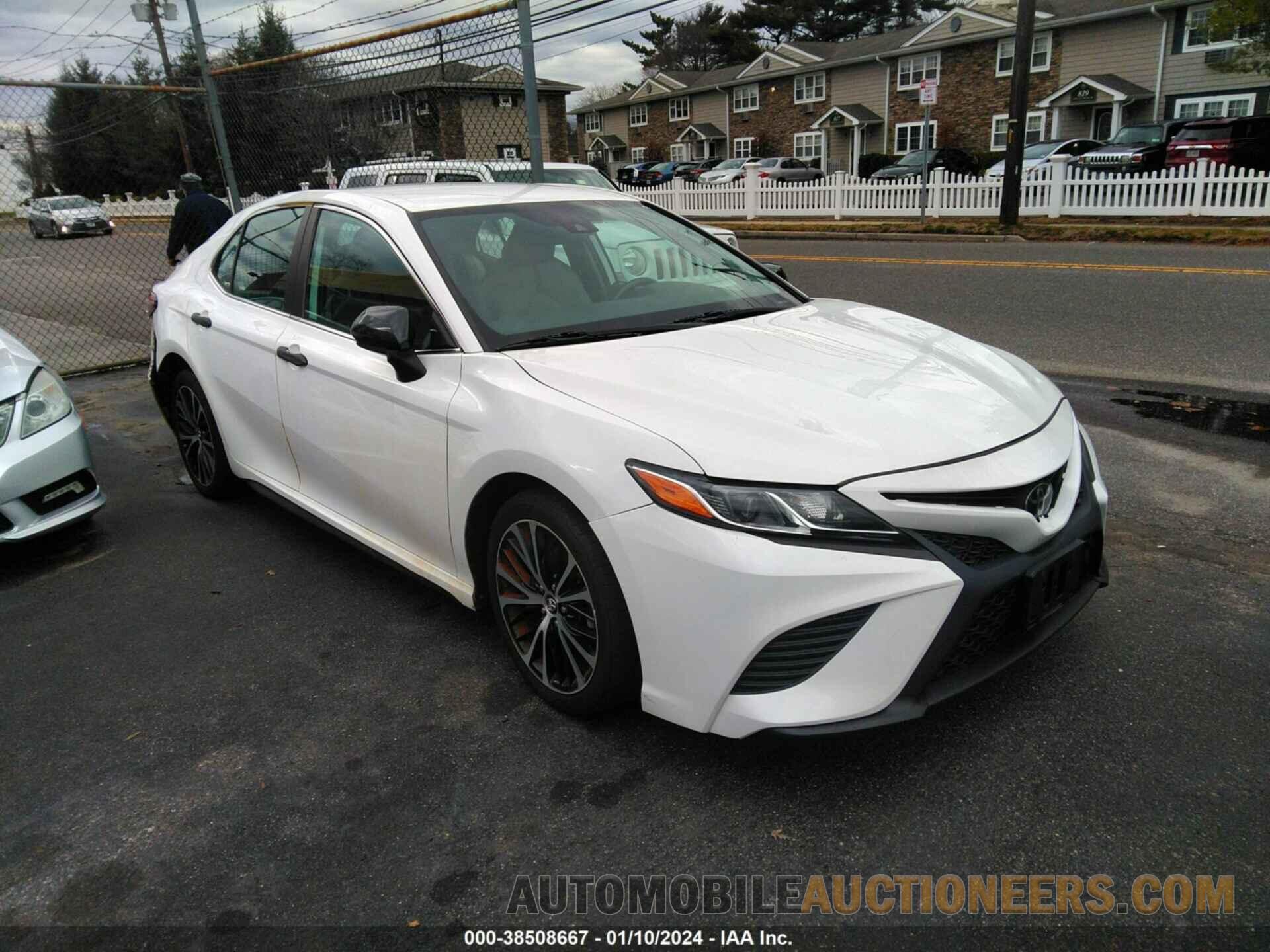 4T1B11HK4KU722757 TOYOTA CAMRY 2019