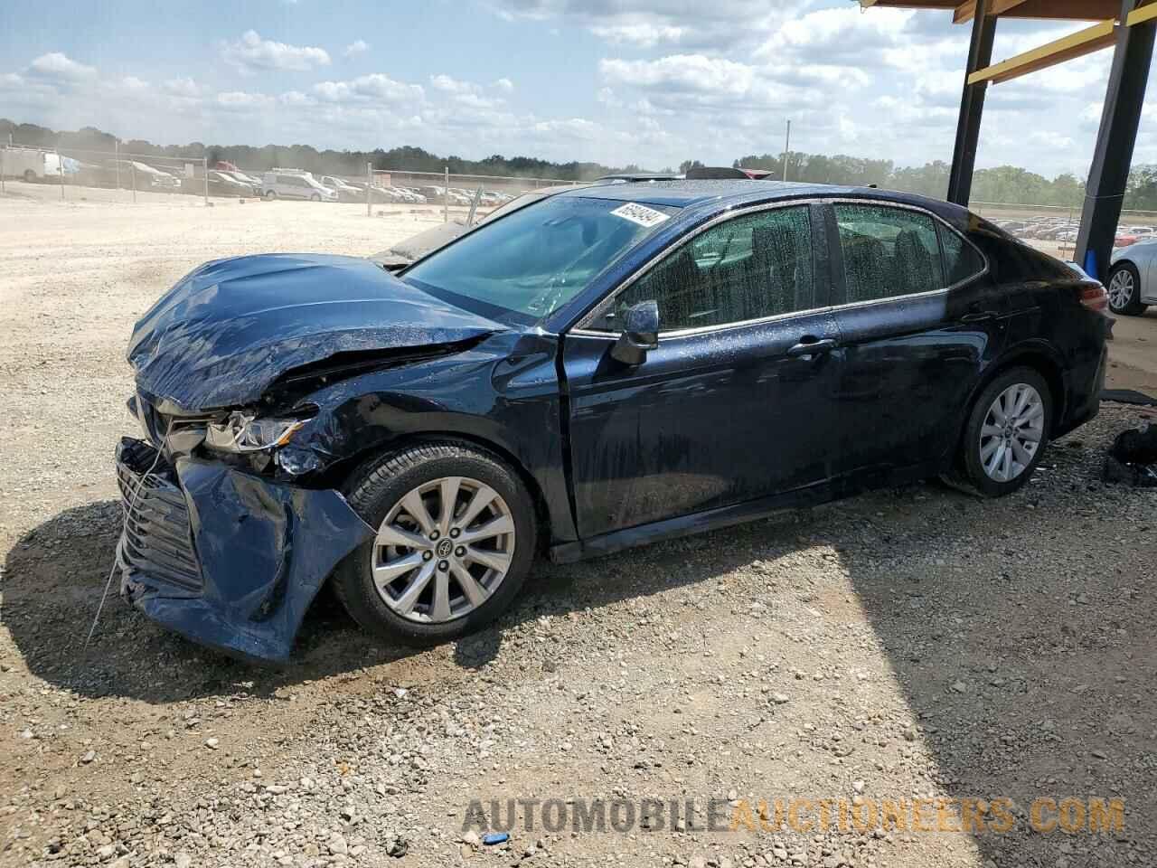 4T1B11HK4KU733449 TOYOTA CAMRY 2019