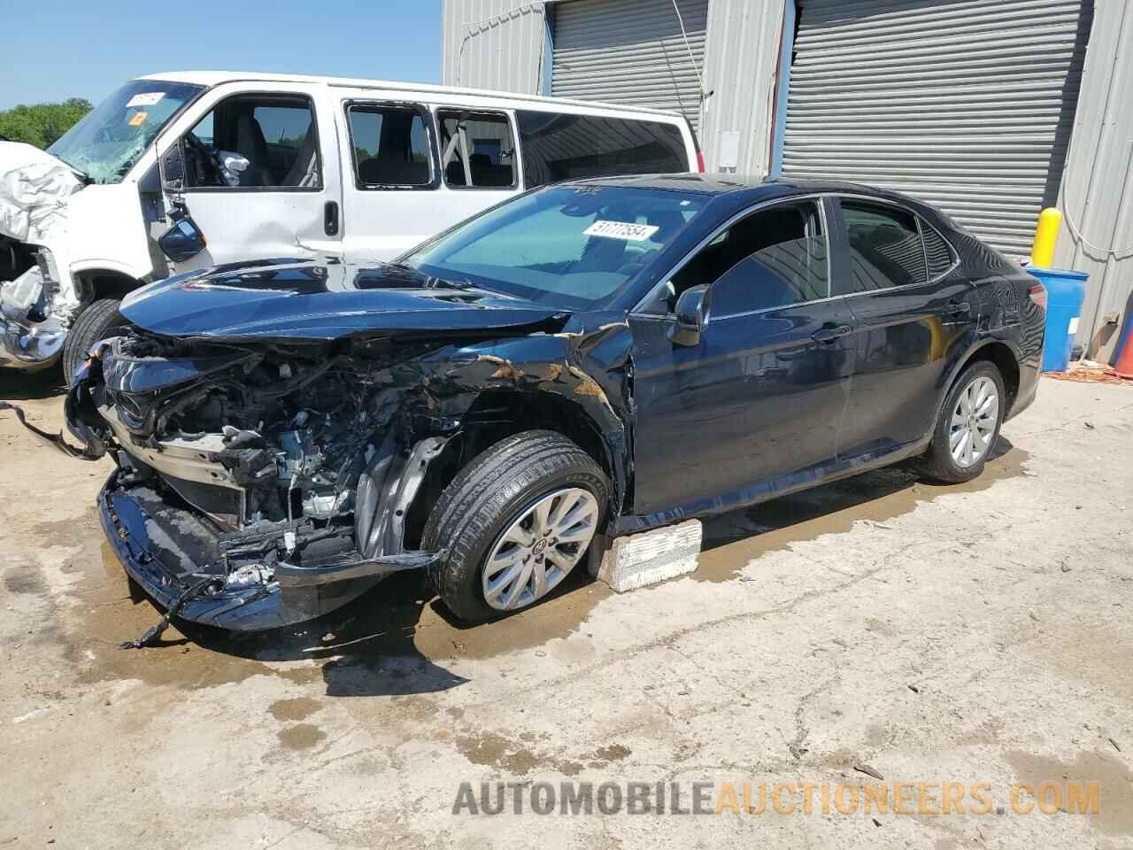 4T1B11HK4KU740613 TOYOTA CAMRY 2019