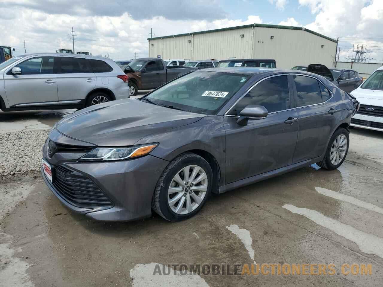 4T1B11HK4KU750560 TOYOTA CAMRY 2019