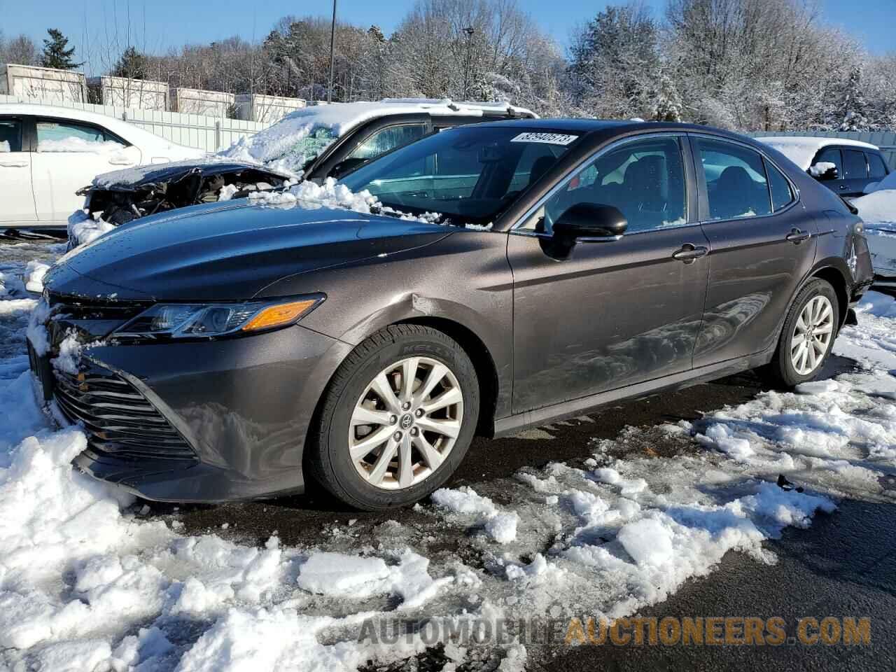 4T1B11HK4KU756553 TOYOTA CAMRY 2019