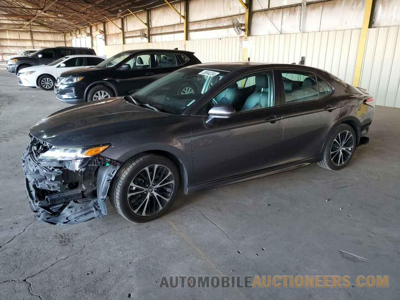 4T1B11HK4KU758125 TOYOTA CAMRY 2019