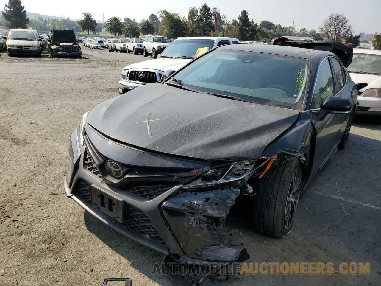 4T1B11HK4KU760800 TOYOTA CAMRY 2019