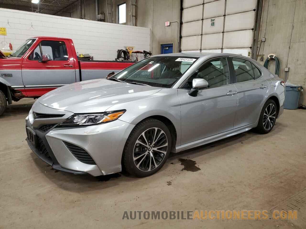 4T1B11HK4KU775846 TOYOTA CAMRY 2019