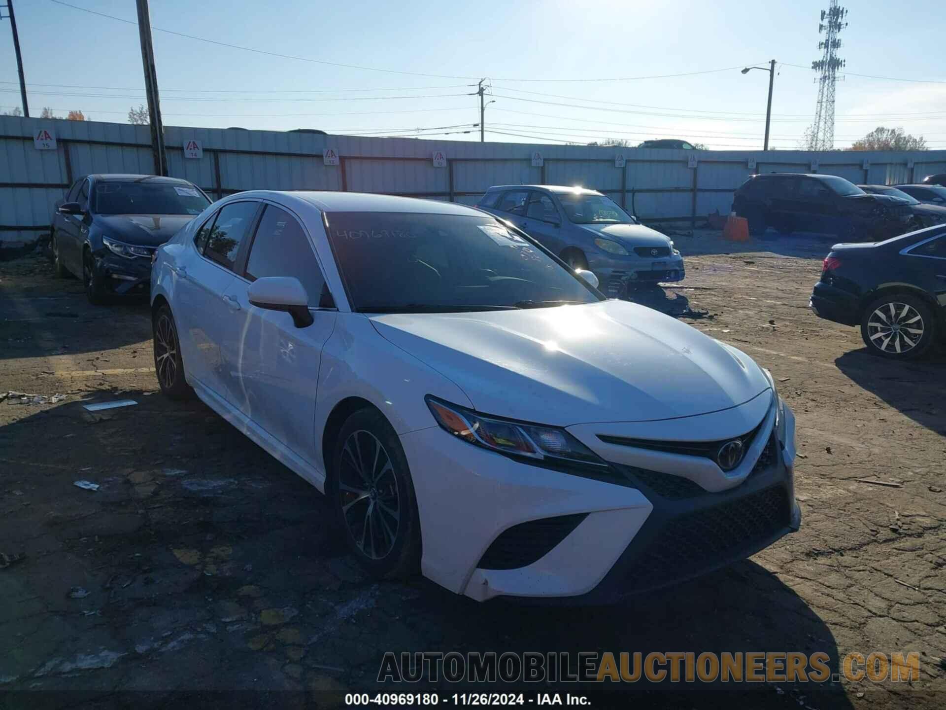 4T1B11HK4KU780772 TOYOTA CAMRY 2019