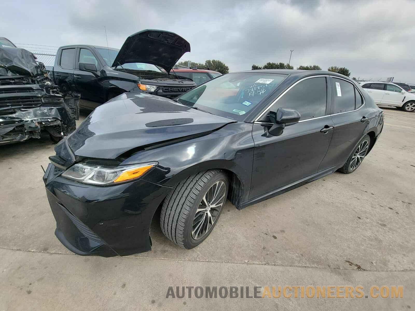 4T1B11HK4KU781856 Toyota Camry 2019