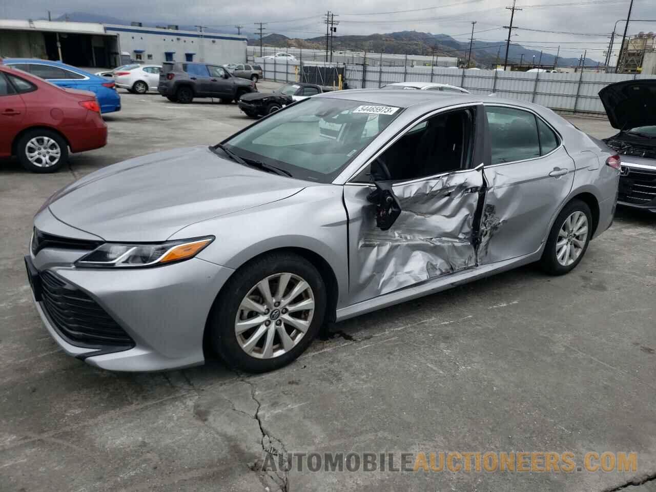 4T1B11HK4KU790413 TOYOTA CAMRY 2019