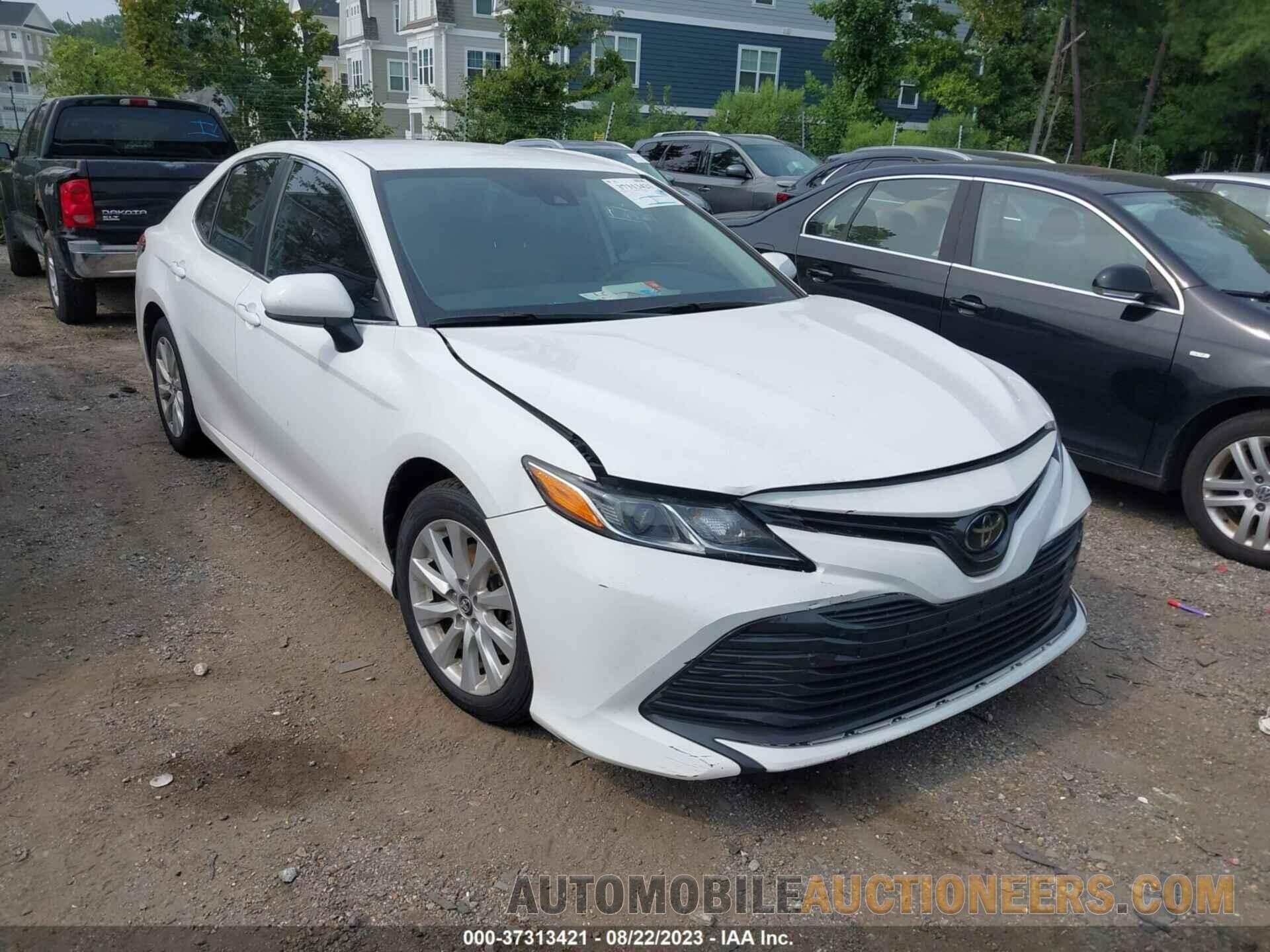 4T1B11HK4KU790668 TOYOTA CAMRY 2019