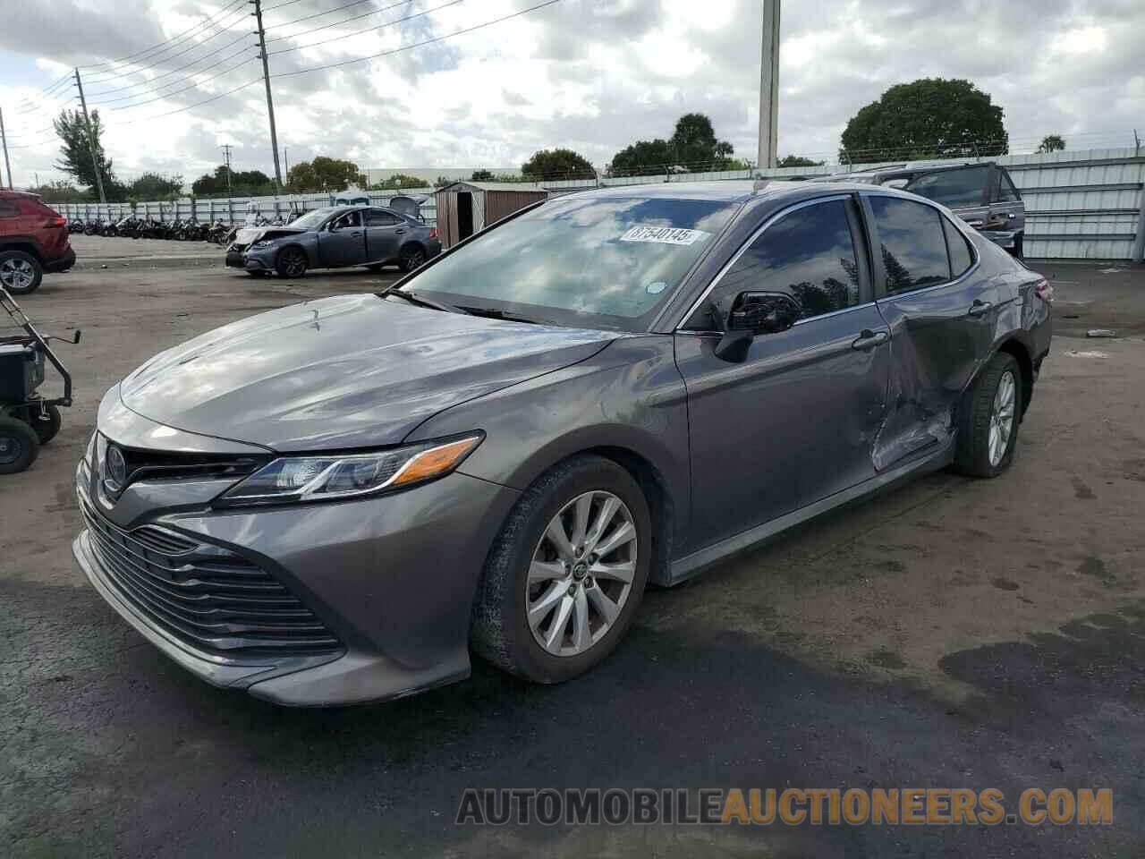 4T1B11HK4KU794574 TOYOTA CAMRY 2019