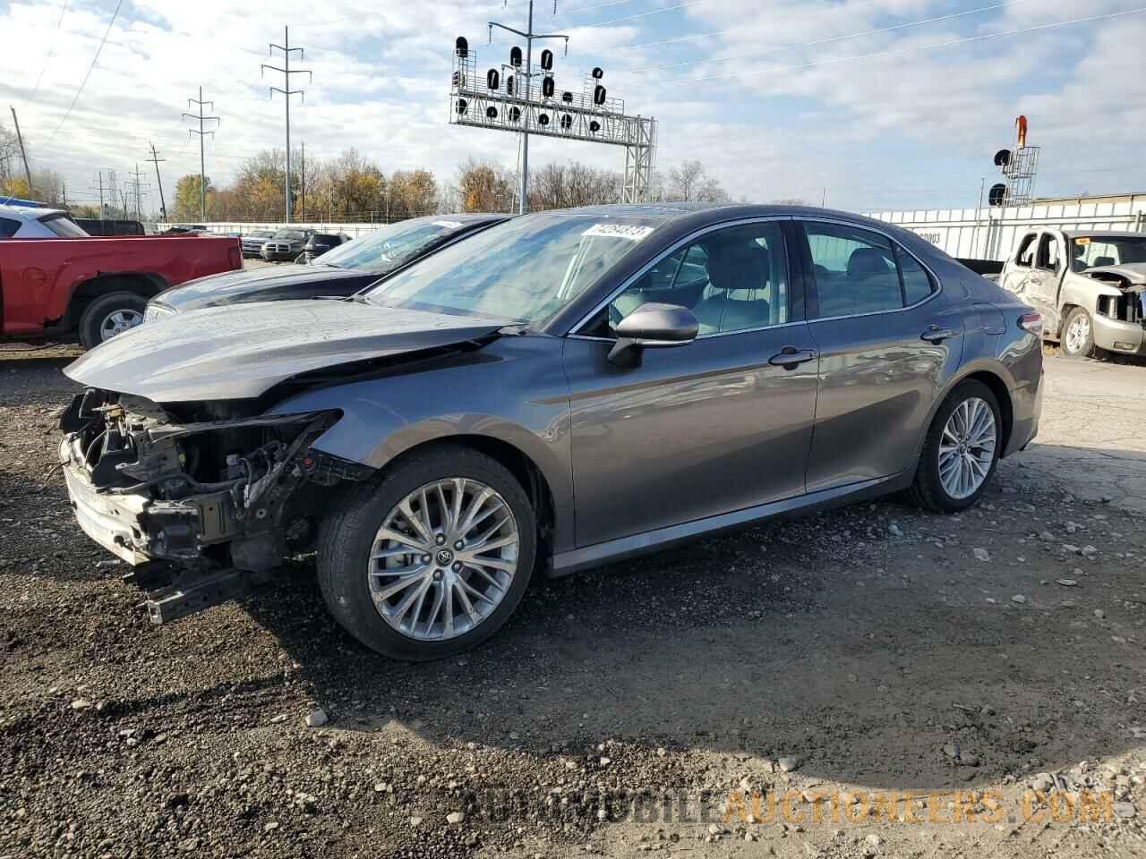 4T1B11HK4KU795224 TOYOTA CAMRY 2019