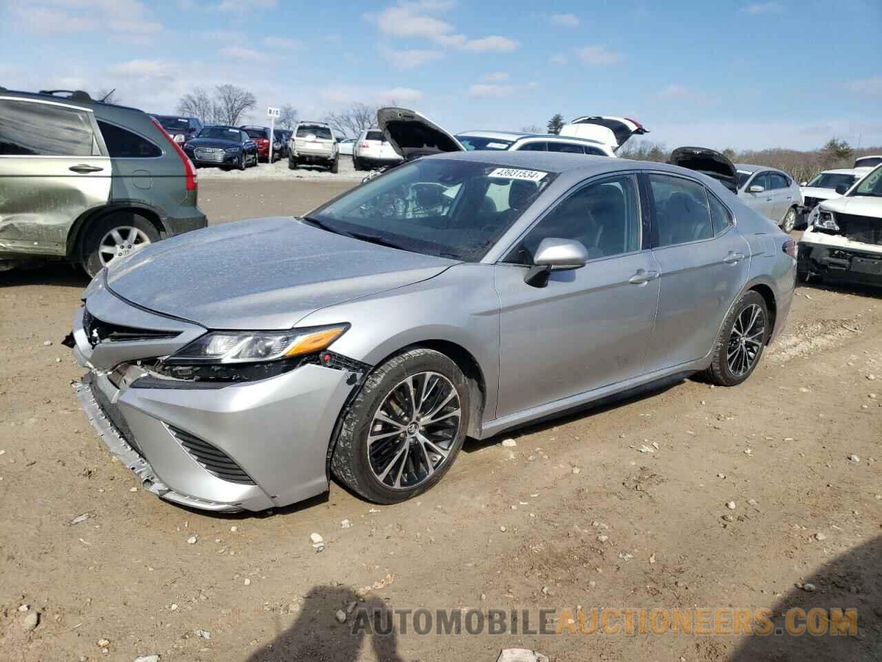 4T1B11HK4KU798141 TOYOTA CAMRY 2019