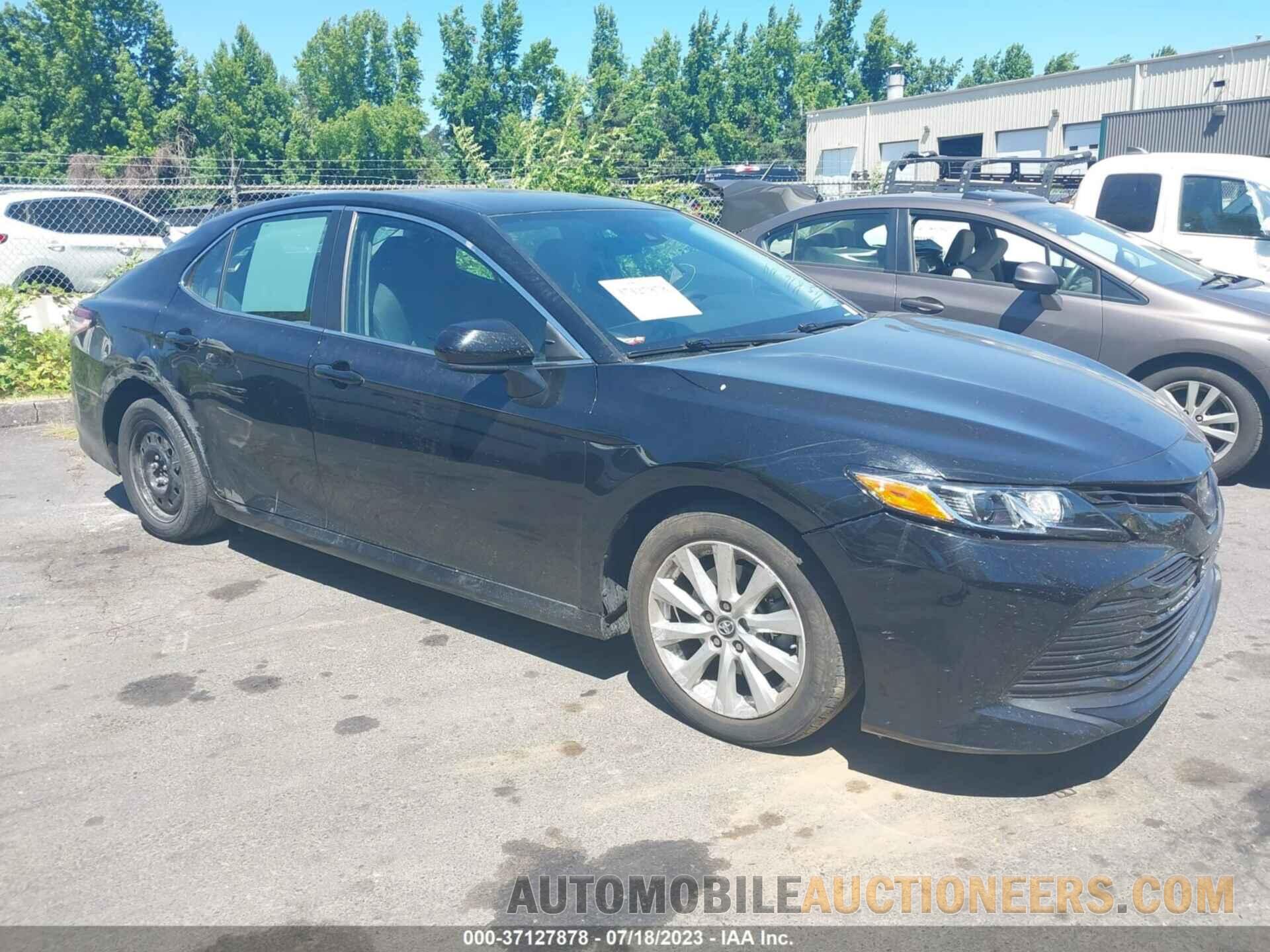 4T1B11HK4KU798320 TOYOTA CAMRY 2019