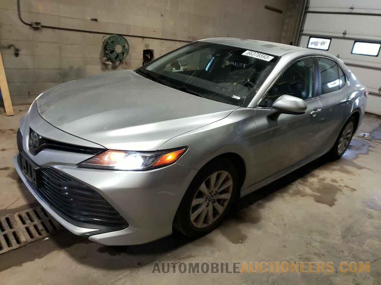 4T1B11HK4KU805900 TOYOTA CAMRY 2019