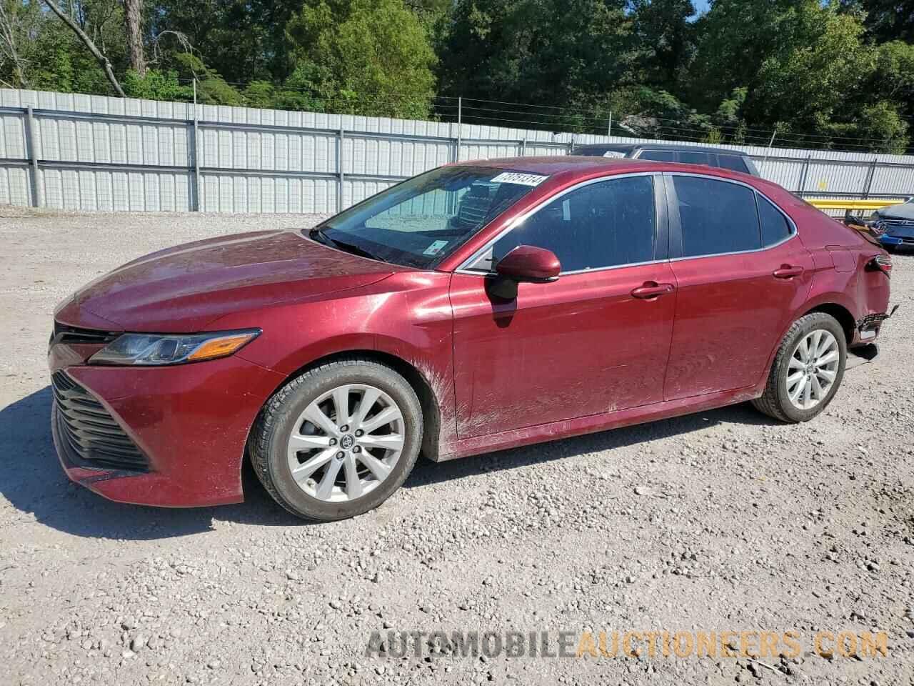 4T1B11HK4KU808070 TOYOTA CAMRY 2019