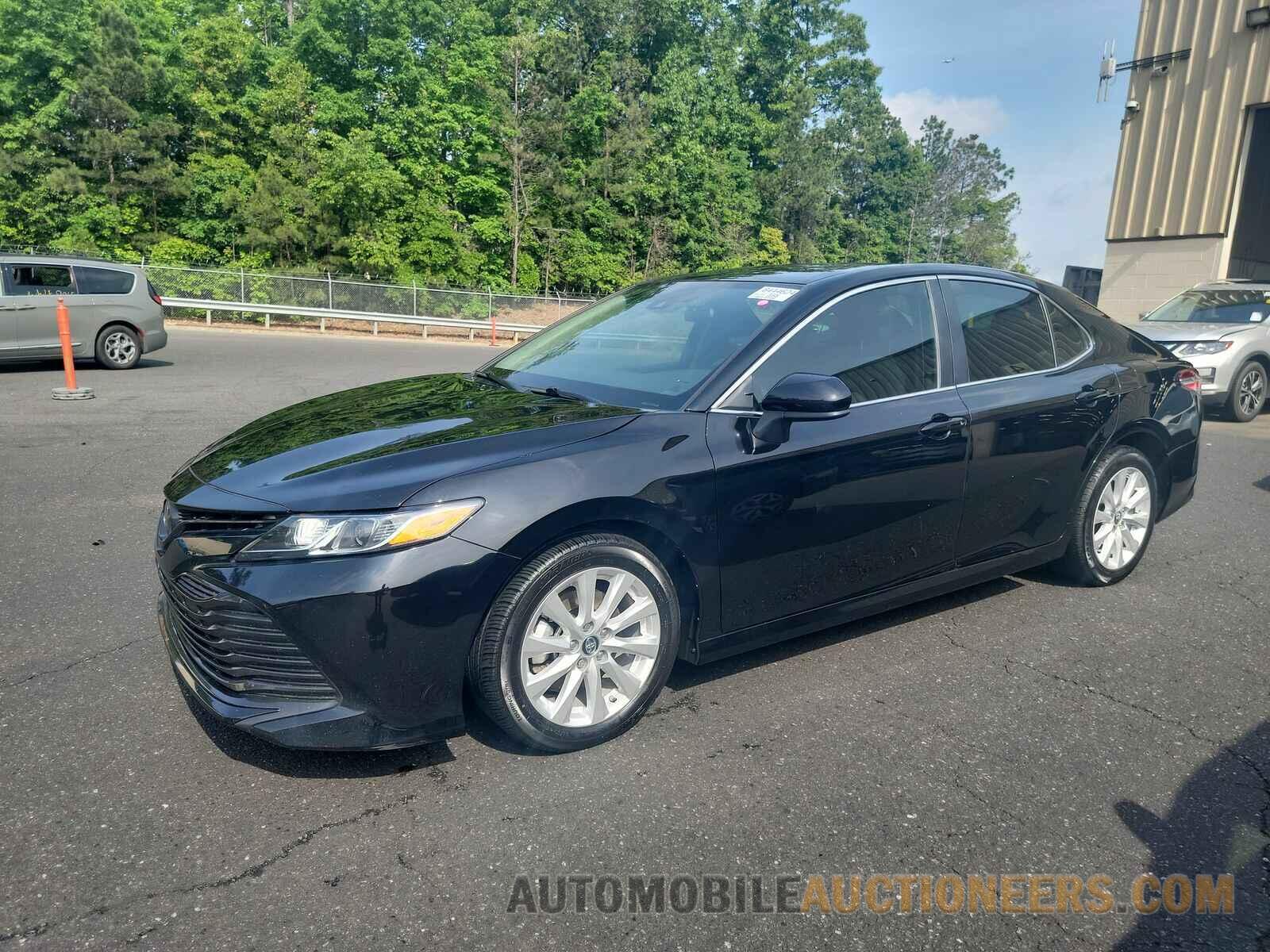 4T1B11HK4KU808909 Toyota Camry 2019