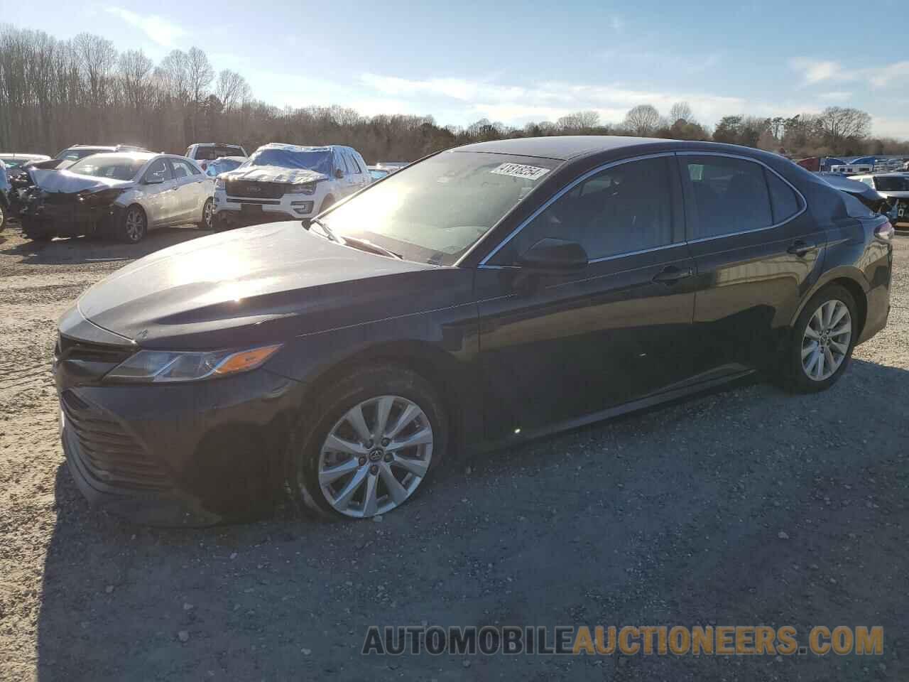 4T1B11HK4KU809008 TOYOTA CAMRY 2019