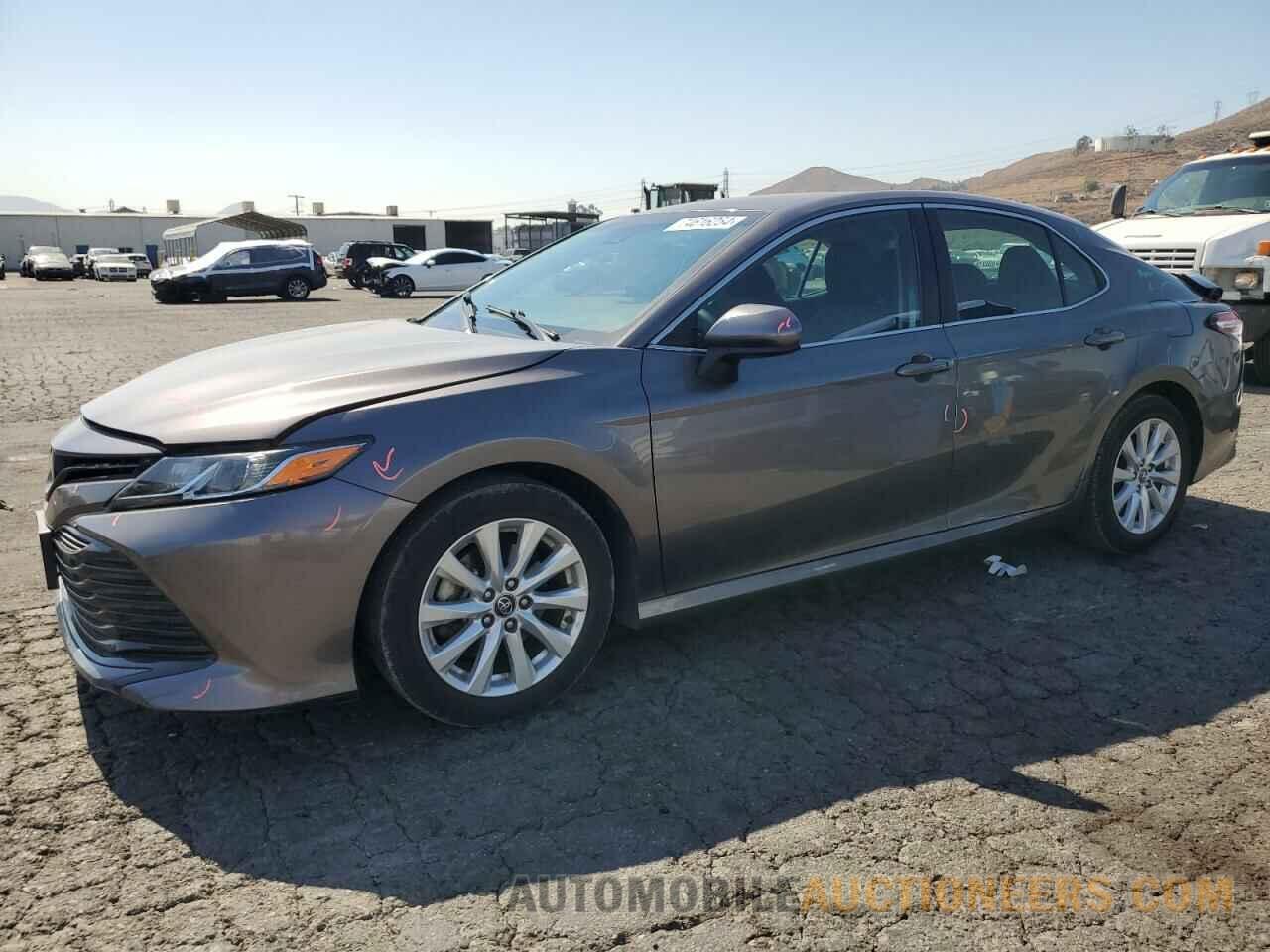 4T1B11HK4KU810188 TOYOTA CAMRY 2019