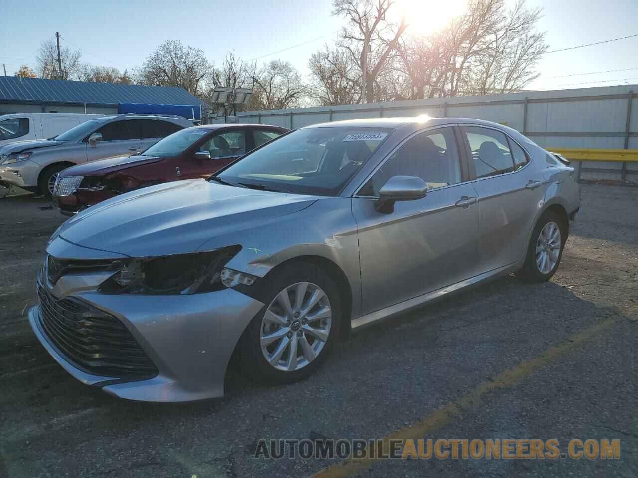 4T1B11HK4KU814953 TOYOTA CAMRY 2019