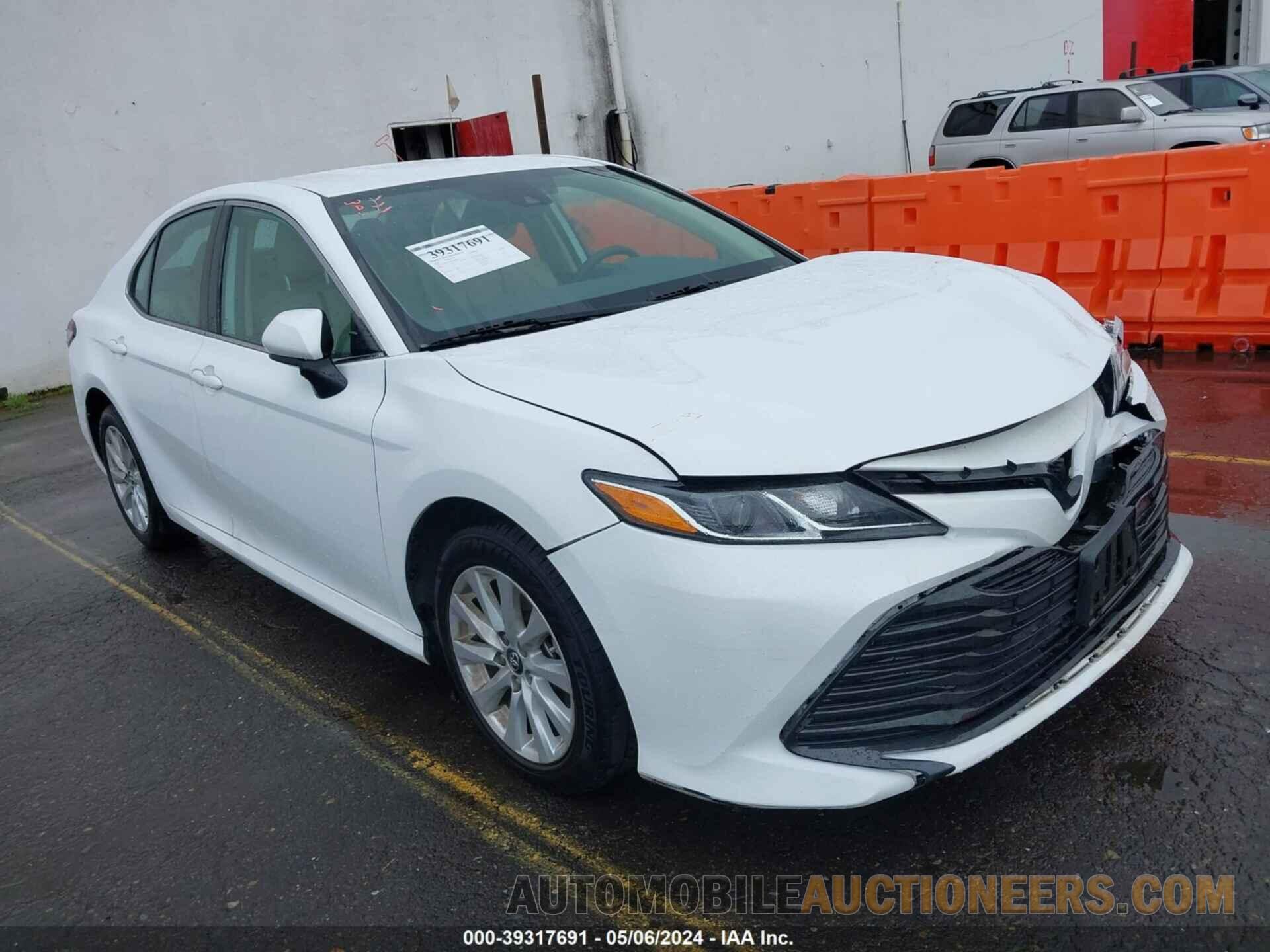 4T1B11HK4KU820820 TOYOTA CAMRY 2019