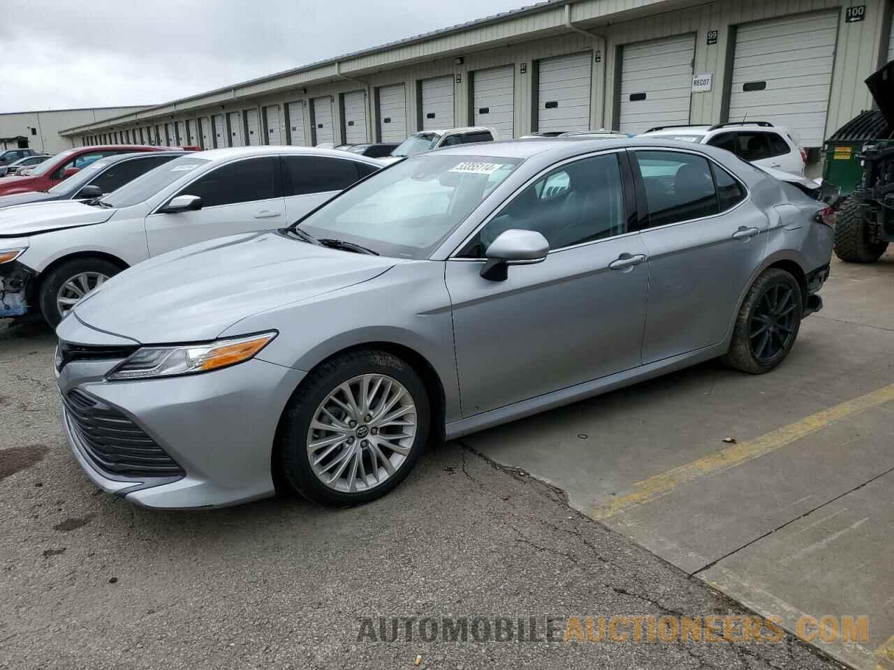 4T1B11HK4KU824320 TOYOTA CAMRY 2019