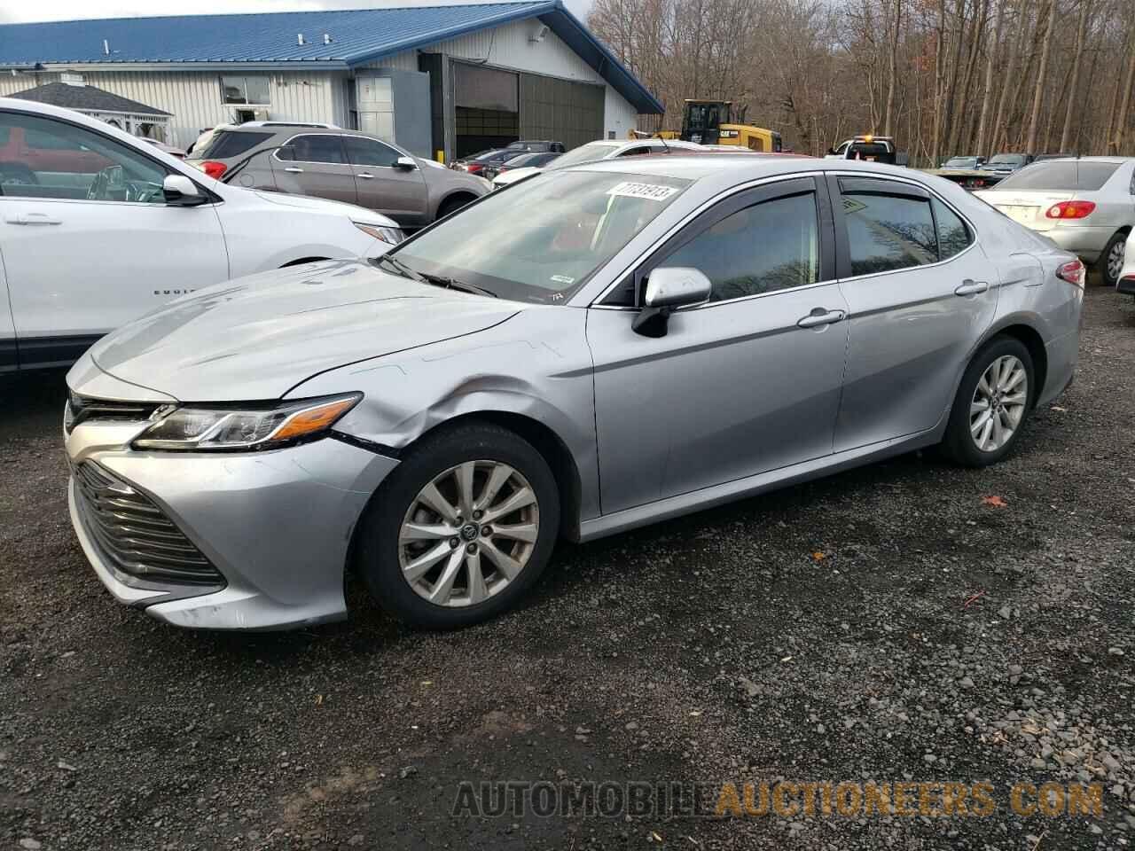 4T1B11HK4KU839402 TOYOTA CAMRY 2019