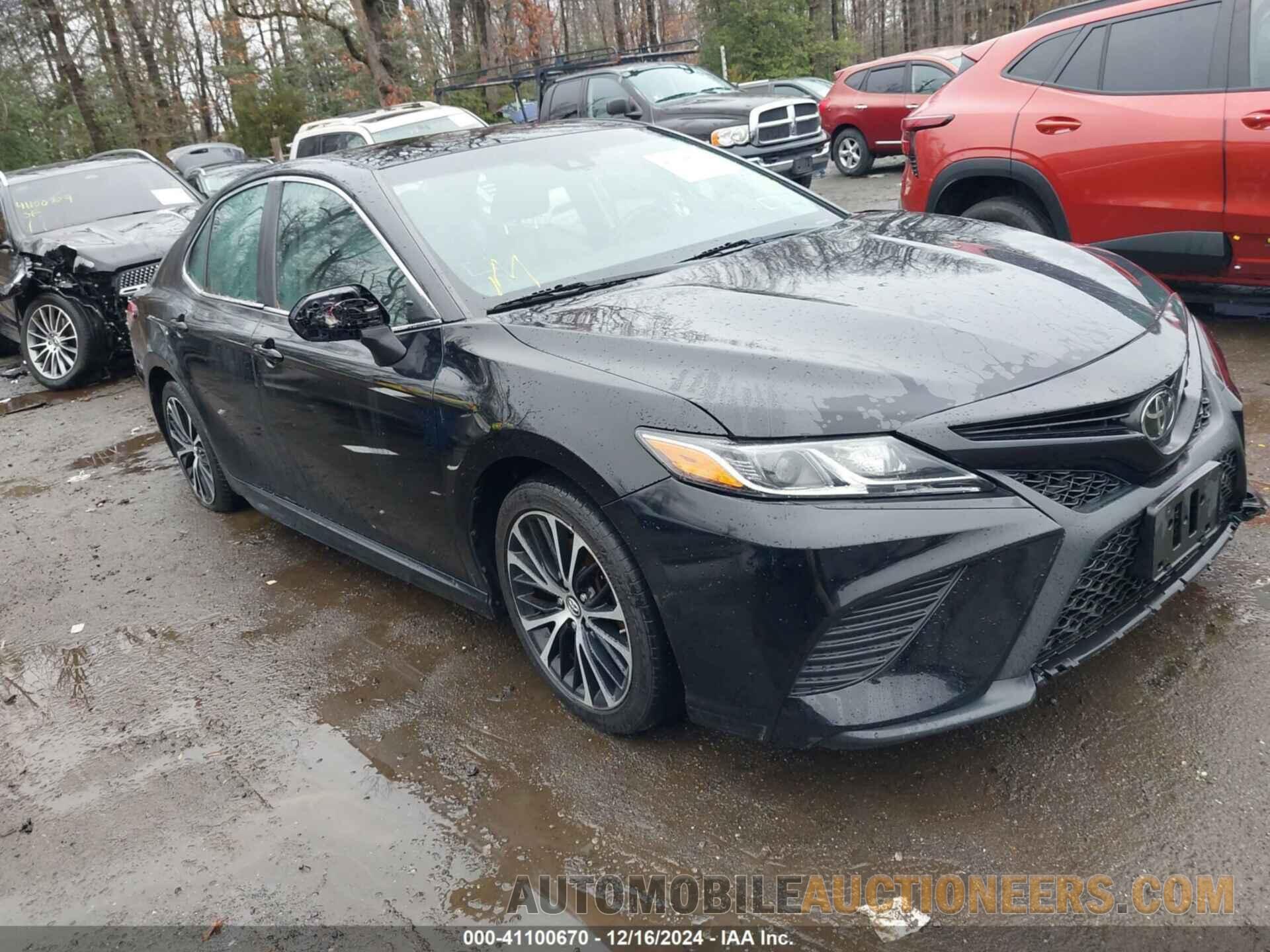 4T1B11HK5JU006741 TOYOTA CAMRY 2018