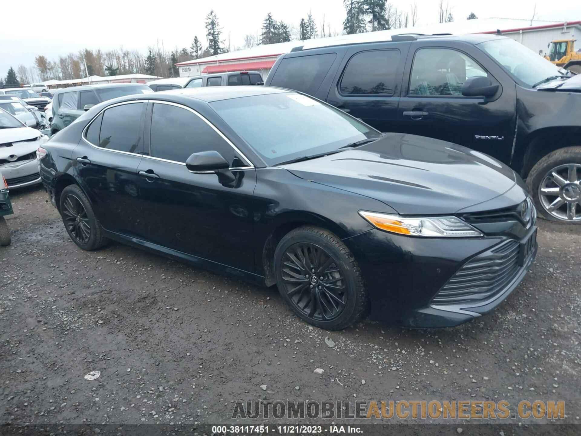 4T1B11HK5JU036404 TOYOTA CAMRY 2018