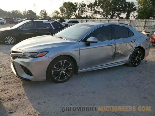 4T1B11HK5JU040694 TOYOTA CAMRY 2018