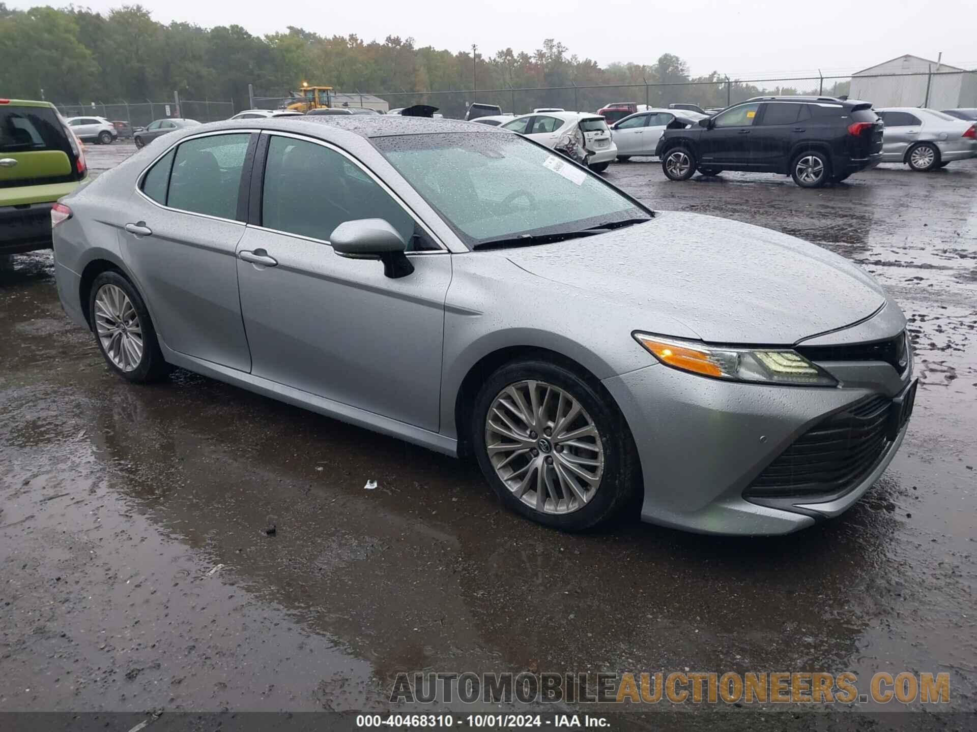 4T1B11HK5JU063053 TOYOTA CAMRY 2018