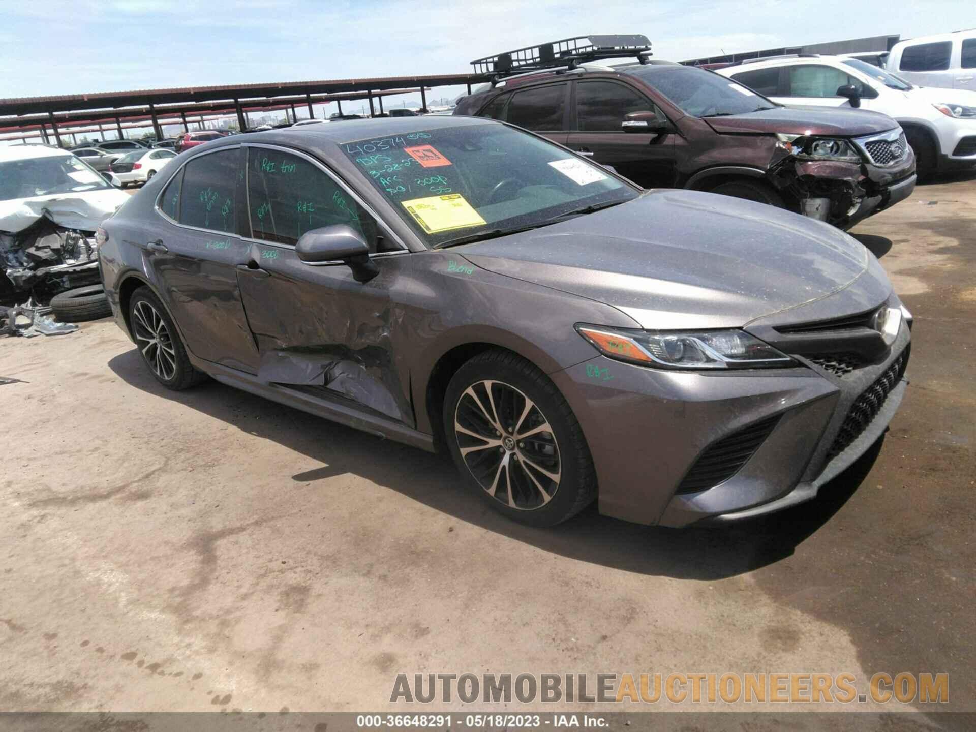 4T1B11HK5JU065241 TOYOTA CAMRY 2018