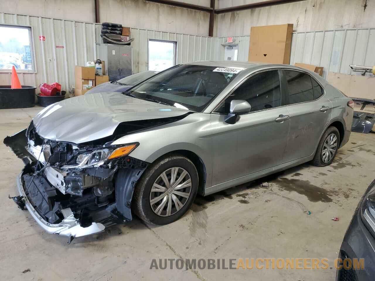 4T1B11HK5JU071458 TOYOTA CAMRY 2018