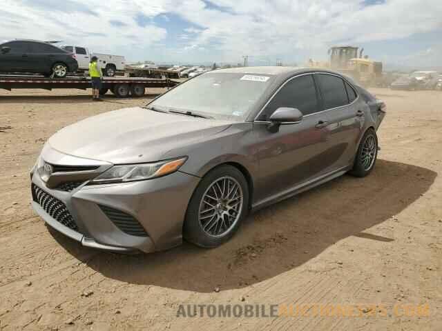 4T1B11HK5JU081505 TOYOTA CAMRY 2018