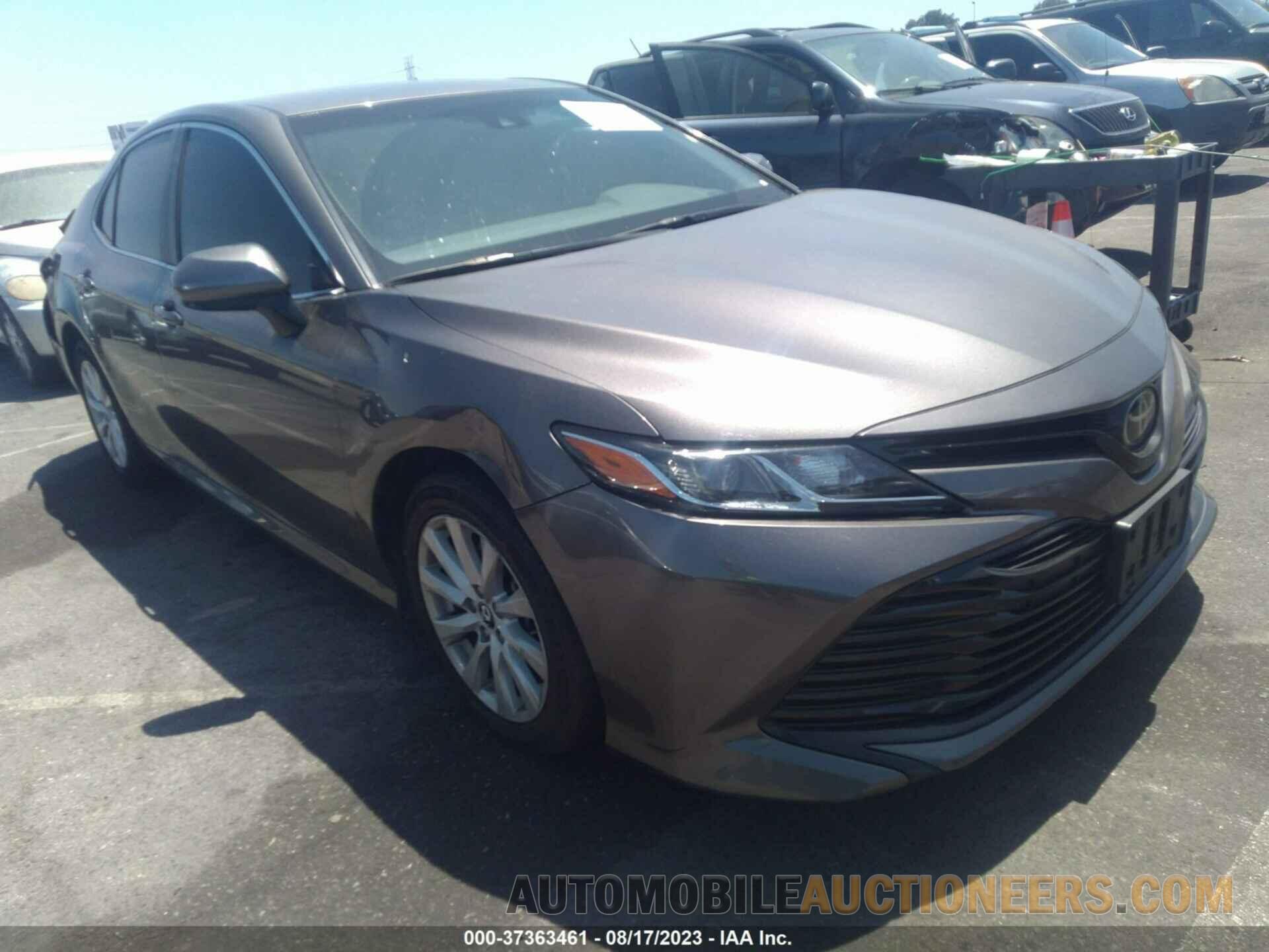 4T1B11HK5JU087790 TOYOTA CAMRY 2018