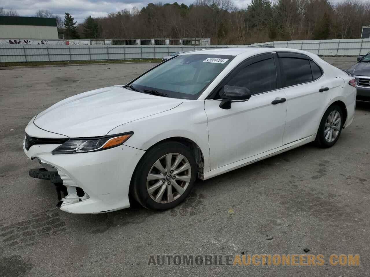 4T1B11HK5JU094724 TOYOTA CAMRY 2018