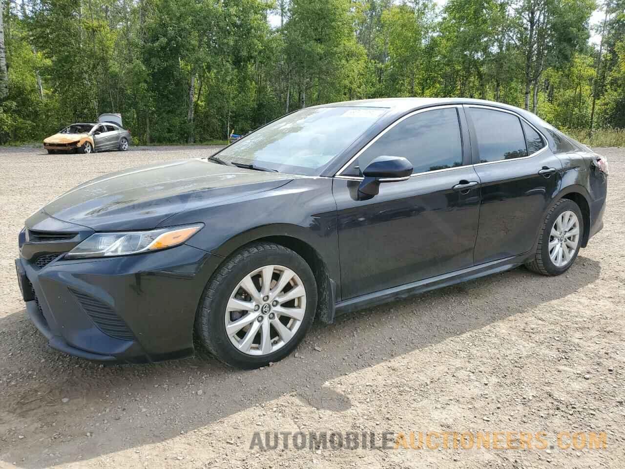 4T1B11HK5JU096652 TOYOTA CAMRY 2018