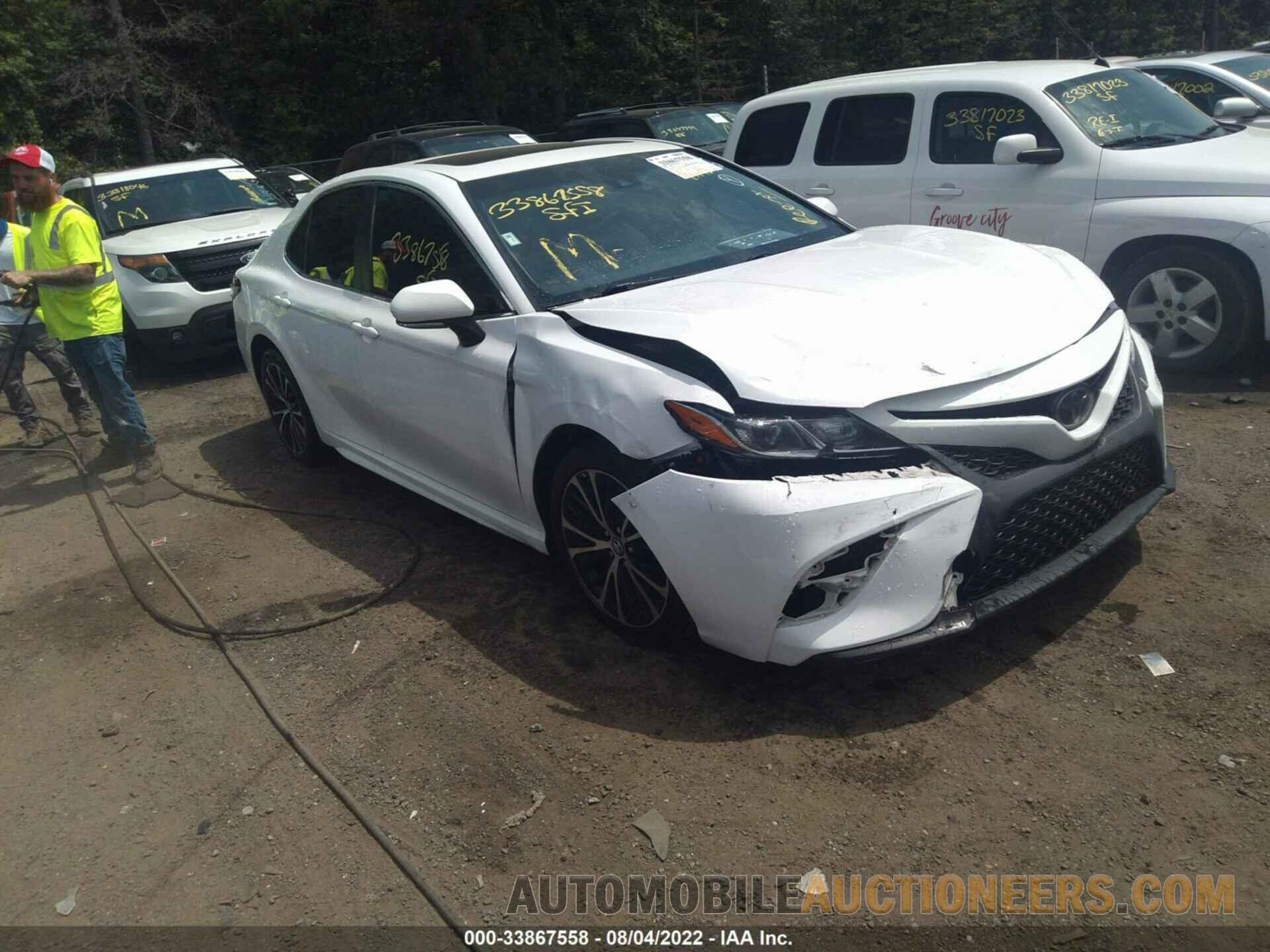 4T1B11HK5JU143274 TOYOTA CAMRY 2018